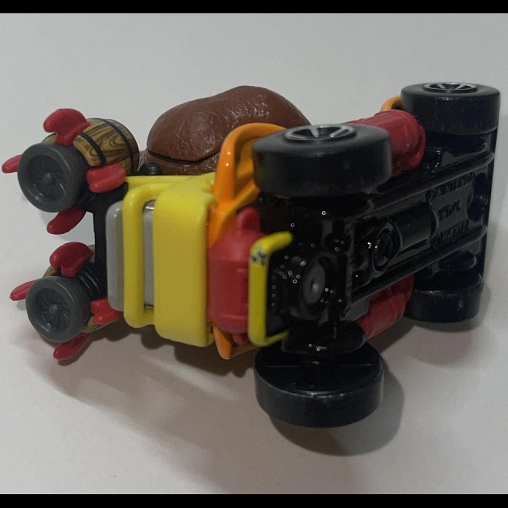 2023 HOT WHEELS THE SUPER MARIO BROS MOVIE DONKEY KONG MATTEL - Picture 5 of 5